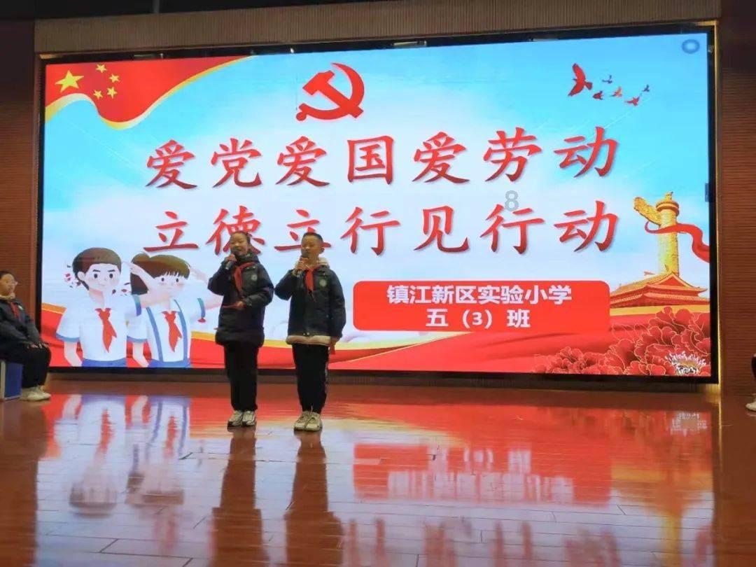 国外美女COS《铁拳8》莉莉:金发大小姐 还原度超高