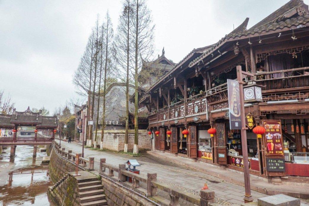 逃离办公室房间