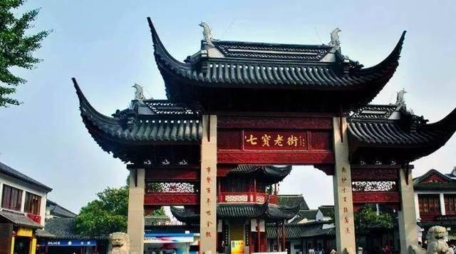 为什么我的思想总在告诉我这个世界没有人，只有丧尸，鬼，僵尸之类的游戏画面